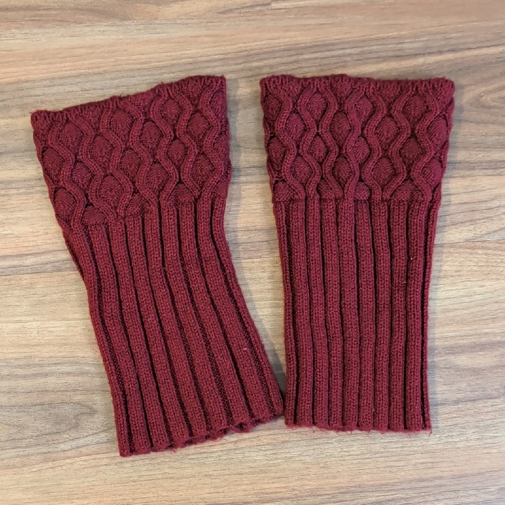 Burgundy Knit Arm Warmers
